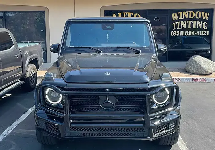 Mercedes 550 G-Wagon Windshield Replacement